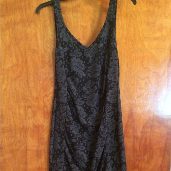 American Eagle Black v neck tank dress - Picture 3 of 8