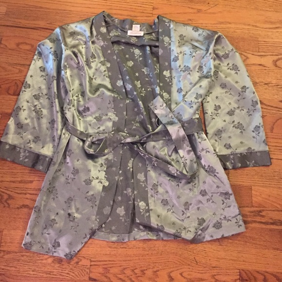 Jones New York Green Robe
