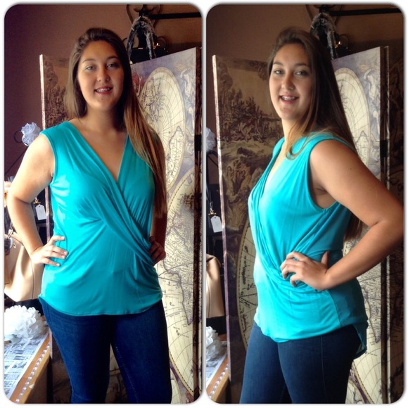 Aqua Women's Size Drape Top - Picture 3 of 4