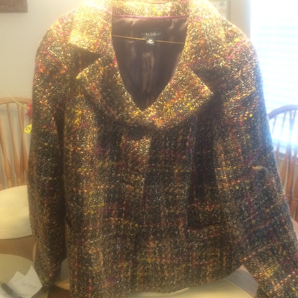 Dialogue coat