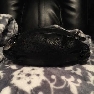 ❌sold❌B Makowsky Black Zip Top Leather Bag