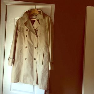 Banana Republic Trench (new)