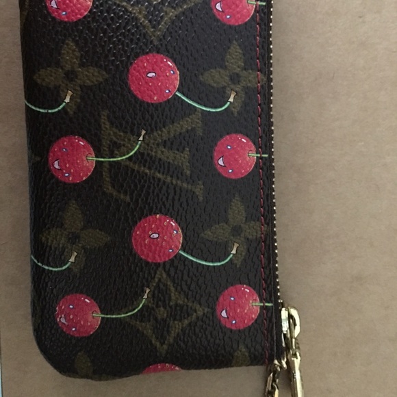 Authentic Louis Vuitton Cerises key cles pouch - Picture 2 of 4