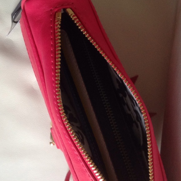 Wallet - Picture 2 of 3