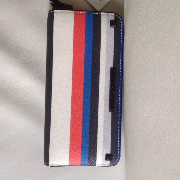 Wallet - Picture 3 of 3