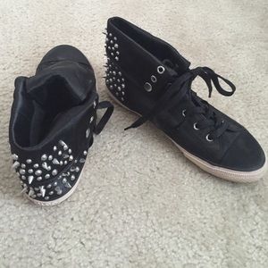 WORN ONCE ALDO STUDDED SHOES