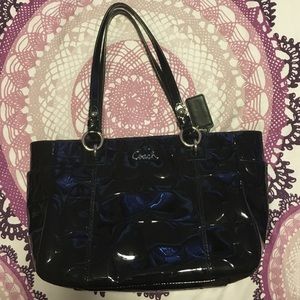 COACH PURSE NEVER USED!!