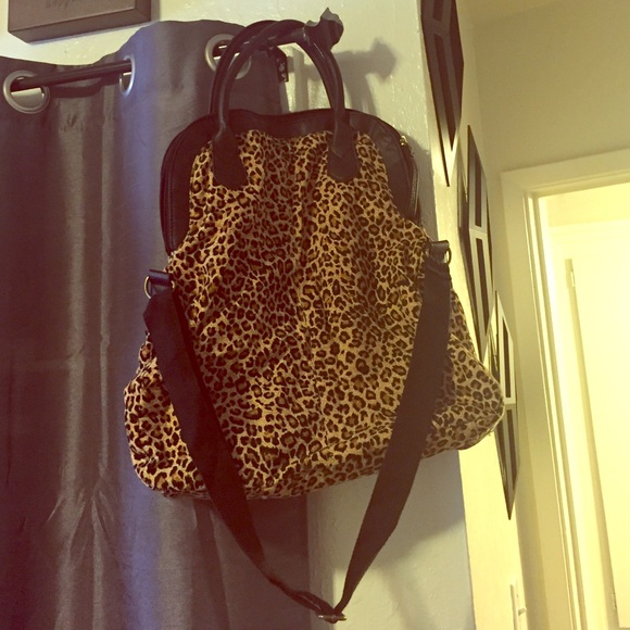 Cheetah Print Tote/Shoulder Bag