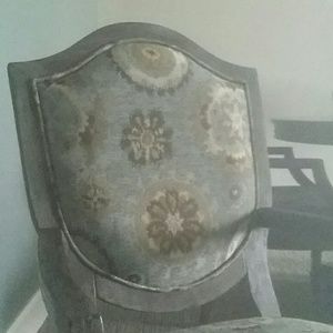 Meet your Posher, Lucy