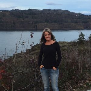 Meet your Posher, Cheryl