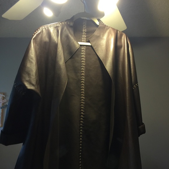 Jacket - Picture 4 of 4