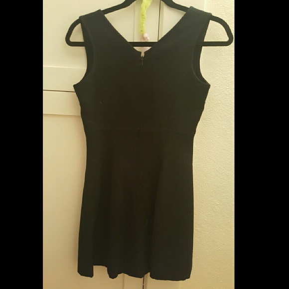 BEBE LBD - Picture 2 of 4