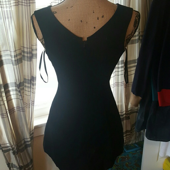 BEBE LBD - Picture 4 of 4