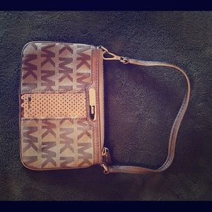 Small Michael Kors wristlet