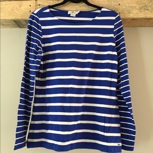 Vineyard Vines Navy Top