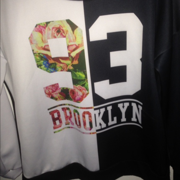 Brooklyn sweater