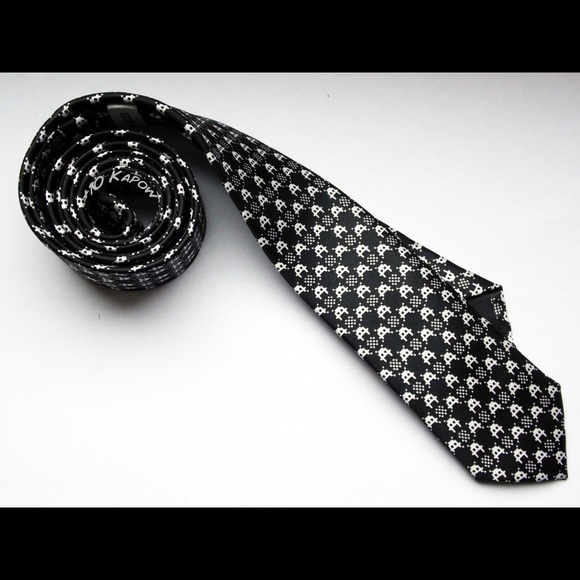 Loot Crate Space Invader Tie