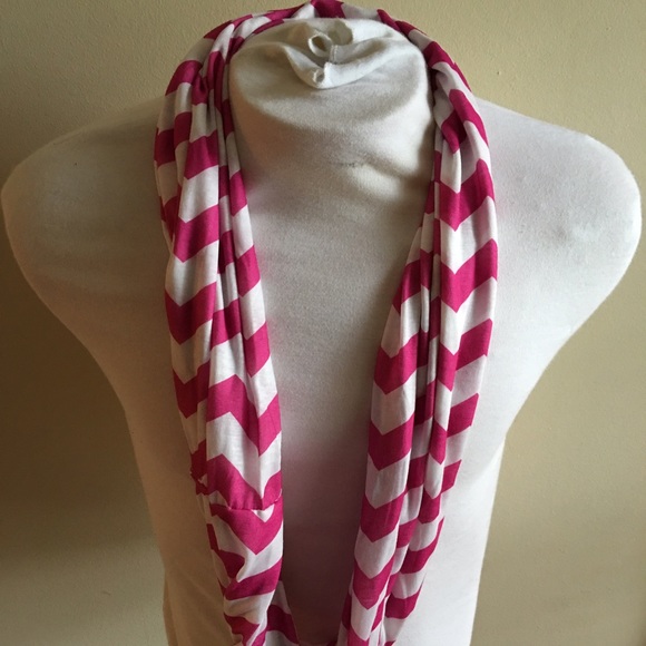 Infinity scarf - Picture 2 of 3