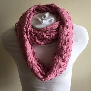 Infinity scarf