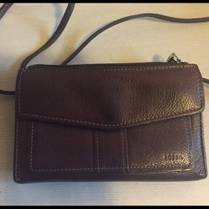 Fossil clutch wallet with removable shoulder strap