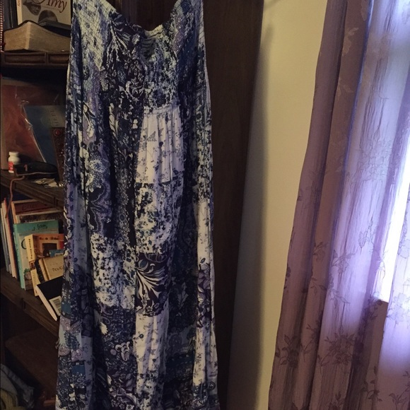 Long strapless dress