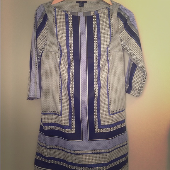 H&M Patterned Shift Dress