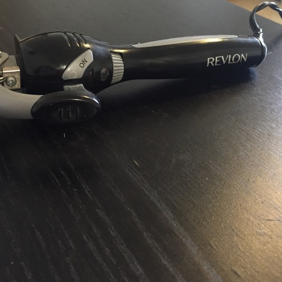 🎉 Revlon curling iron