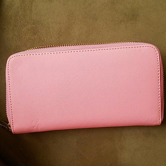 PINK Michael Kors Wallet - Picture 3 of 3