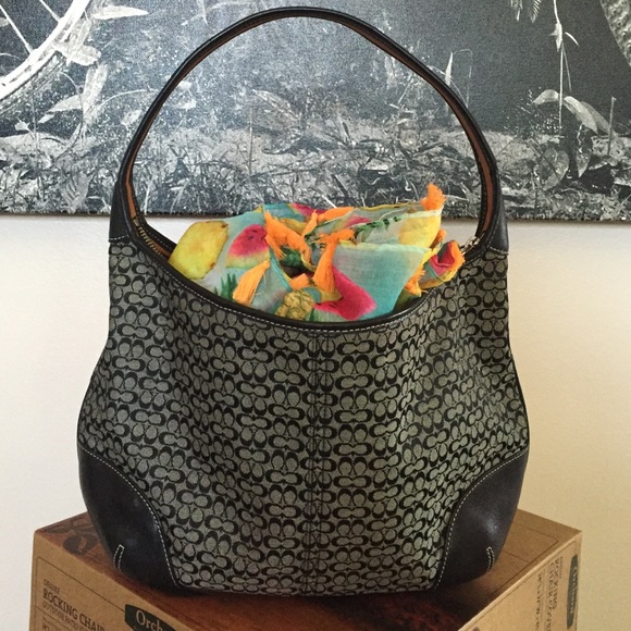 Coach handbag - Picture 2 of 5