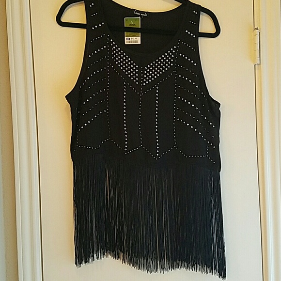 Fringe jewled black top !