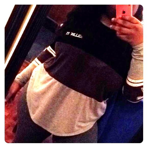 ❌SOLD ON MERCARI❌ 💦KILLIN' IT💦 - Picture 1 of 4