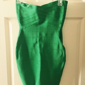 Deep green bandage dress