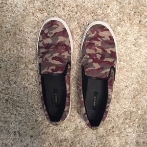 Forever 21 slip on sneakers