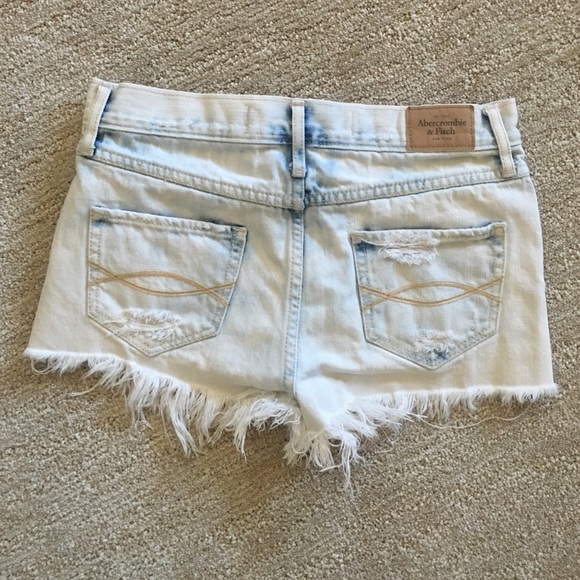 Denim acid wash shorts! - Picture 2 of 2