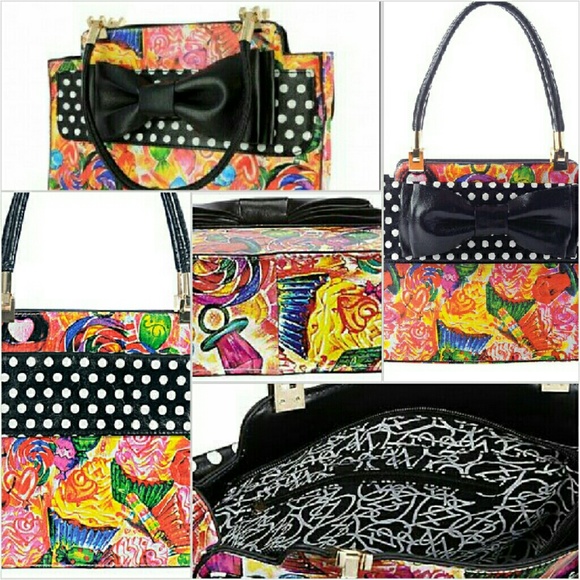 Iron Fist Cupcake/Candy/Bow purse NWT - Picture 4 of 4