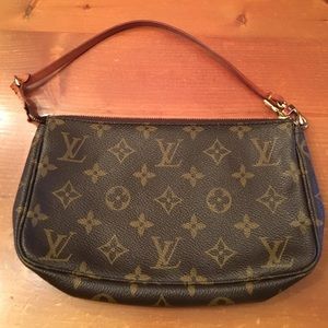 Louis Vuitton wristlet
