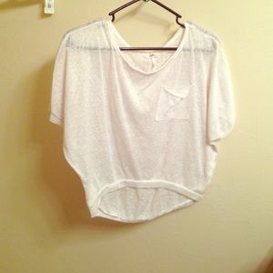 Short sleeve white tee