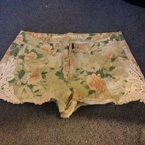 juniors floral shorts with lace accents