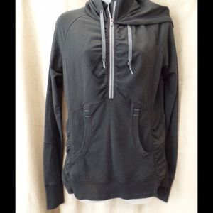 Athlete full zip jacket with hood