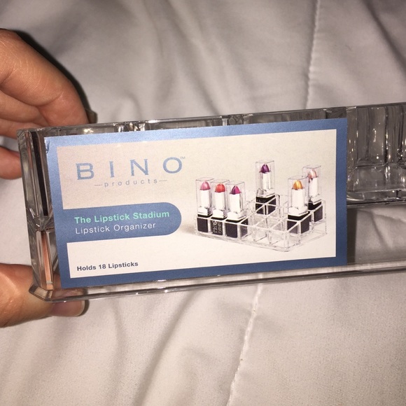 Clear Lipstick Organizer - Picture 2 of 3