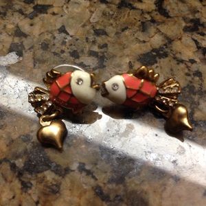 Fish stud earrings