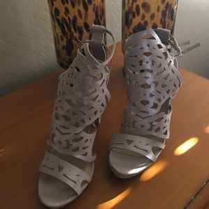 Mix N6 - Heels - NWOT