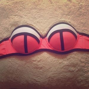 Victoria secret pink trangl bathing suit top