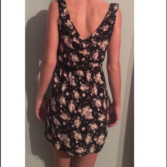 Rue 21 Floral Sundress - Picture 2 of 2