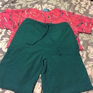 COMES WITH A GIFT✨SCRUb Top And Flare leg pants