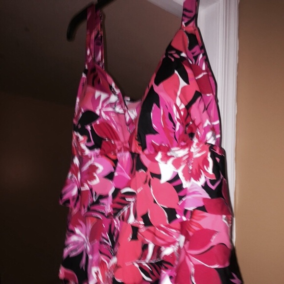 Plus size bathing suit