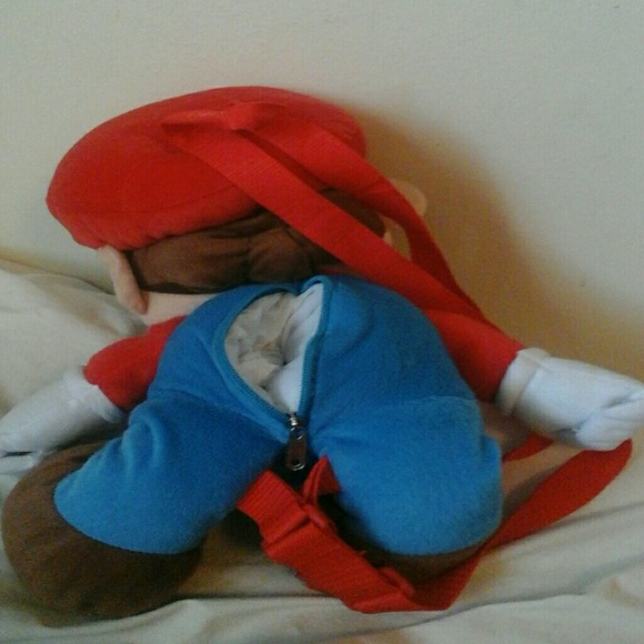 Mario Backpack - Picture 3 of 3
