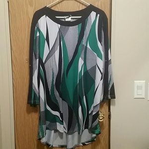 《5/16》3/4 sleeve, Never Worn!!