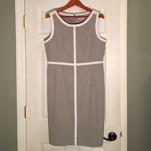 Calvin Klein Dresses - Calvin Klein Grey & White Dress Calvin Klein Dresses - Calvin Klein Grey & White Dress