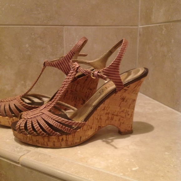 Franco Starto T Strap wedge